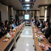 نشست رئیس ، معاونین و مشاور مرکز با دانشجویان